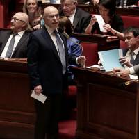 Prolongation de l'état d'urgence : Le gouvernement veut supprimer le contrôle des médias