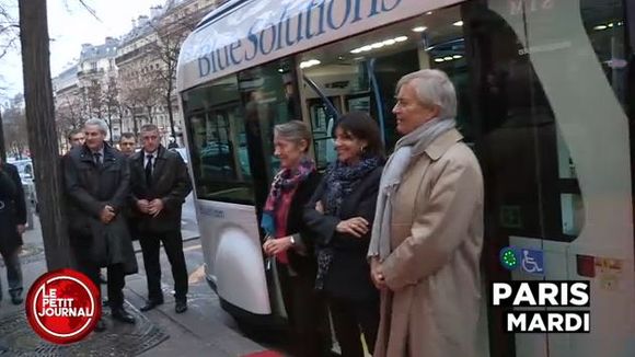 "Le Petit Journal" s'amuse du "magnifique" Bluetram lancé par Vincent Bolloré