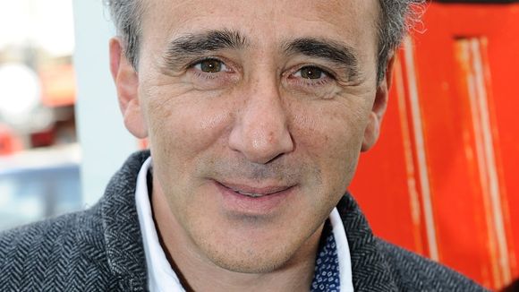 Elie Semoun relance "Les petites annonces" sur RTL