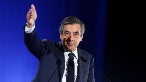 Le SNJ de France Télévisions appelle François Fillon "à faire cesser ce spectacle indigne"