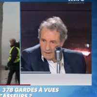 "C'est pas une manifestation, c'est la guerre !" : Jean-Jacques Bourdin bouche bée face à la colère d'un auditeur de RMC