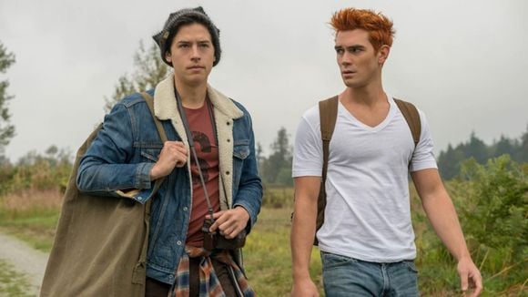 "Riverdale", "Dynastie", "Arrow", "Charmed"... : The CW renouvelle 10 séries