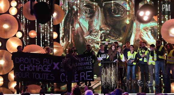 Des Gilets jaunes interrompent la cérémonie des Molières 2019