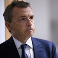 Alain Weill répond aux accusations d'évasion fiscale du groupe NextRadioTV après un reportage du "Média"