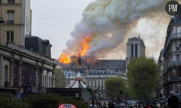 La cathédrale Notre-Dame de Paris en feu le 15 avril 2019