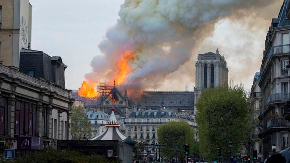 Une mini-série sur l'incendie de Notre-Dame en préparation