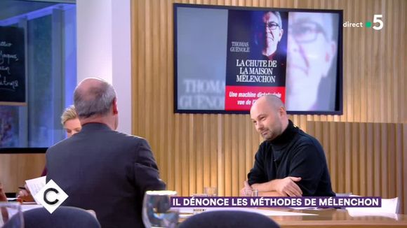 Patrick Cohen "inquisiteur" : Thomas Guénolé s'excuse dans "C à vous"