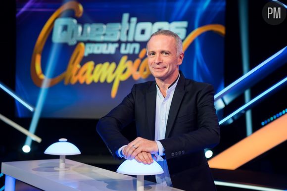 Samuel Etienne dans "Questions pour un champion"