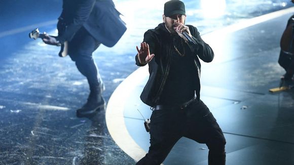 Oscars 2020 : Eminem crée la surprise en venant chanter "Lose Yourself", 17 ans après avoir snobé la cérémonie