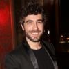 Agustin Galiana au cast d'"Ici tout commence"