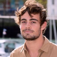 "Ici tout commence" : Clément Rémiens et Francis Huster au cast du nouveau feuilleton quotidien de TF1