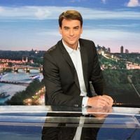 Audiences access 20h : Bugier réduit son écart avec Arnaud, "Plus belle la vie" au top, "28 minutes" en forme