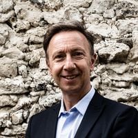 Stéphane Bern rejoint "Paris Match"