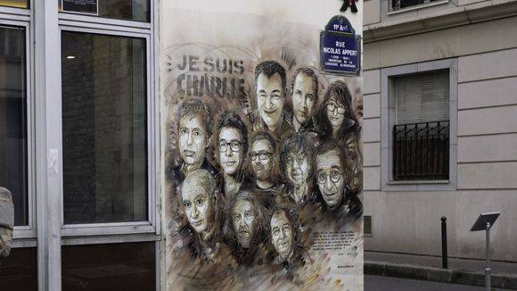 A la veille du procès des attentats de 2015, "Charlie Hebdo" republie les caricatures de Mahomet