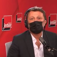 Arthur : "C'est la plus grosse bêtise qui soit de filmer la radio"