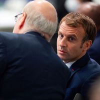 Crise des sous-marins : La révélation d'un SMS d'Emmanuel Macron par la presse australienne agace l'Élysée