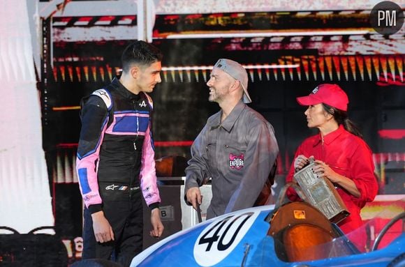 Esteban Ocon, pilote Alpine de Formule 1, Julien Arruti et Jenifer dans "Enfoirés un jour, toujours".