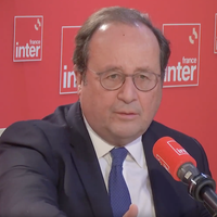 "Non, nous ne sommes pas fiers" : François Hollande étrille Emmanuel Macron après ses propos sur Gérard Depardieu dans "C à vous"