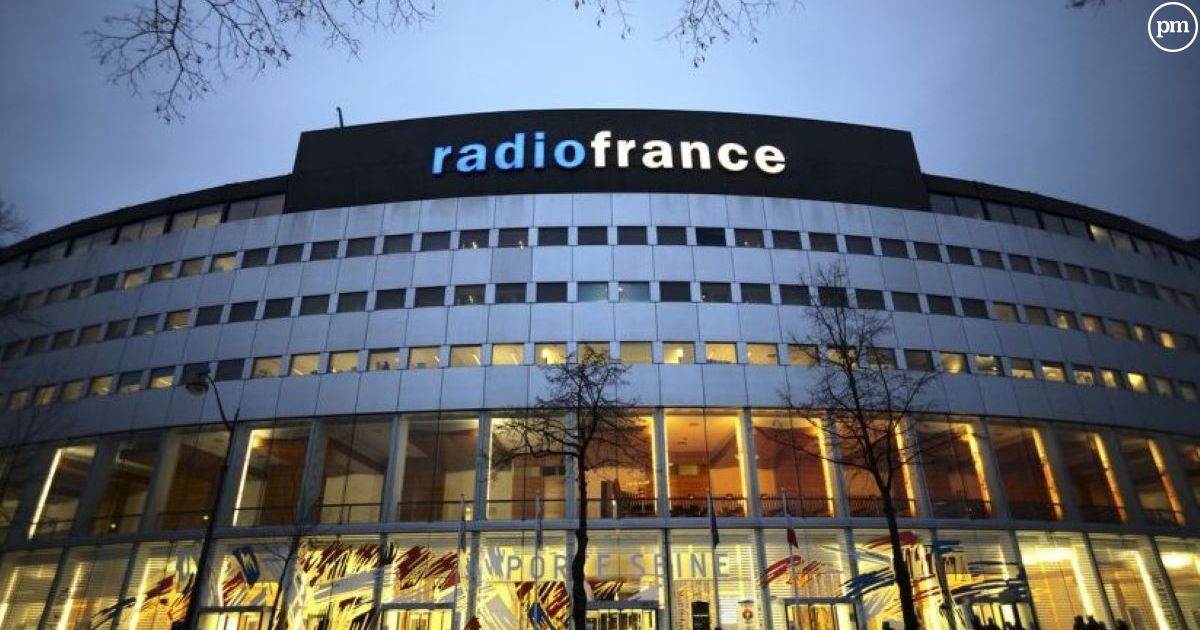 "Aucun élément ne permet de dire que la direction était au courant" : France Inter contredit Philippe Val après la condamnation d'une pigiste pour complicité de financement du terrorisme
