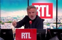 Miracle ! 2 auditeurs offrent de bon coeur 45.000 euros à une femme surendettée dans l'émission "Les auditeurs ont la parole" d'Eric Brunet sur RTL.