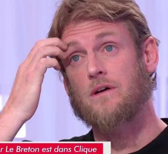 Ragnar Le Breton ému aux larmes dans 'Clique' sur Canal+.