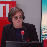 "On essaie de se préparer à son départ" : Très ému, Thomas Dutronc se confie sur la "faible santé" de sa mère François Hardy sur RTL