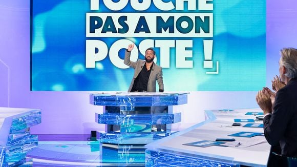 C8 perd sa fréquence sur la TNT, Thomas Sotto quitte France 2, Marc-Olivier Fogiel dit au revoir à BFMTV... Les 10 infos médias qui ont marqué le mois de juillet