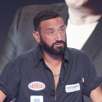 Cyril Hanouna : C8 (encore) sanctionnée par l'Arcom pour publicité clandestine dans une séquence de "PAF avec Baba"