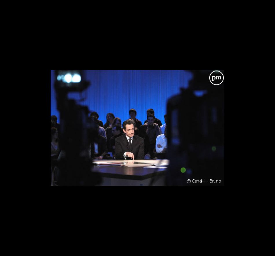 Nicolas Sarkozy sur le plateau du "Grand journal de Canal+"