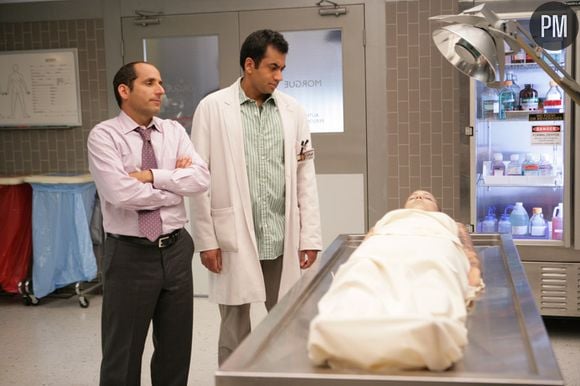 Peter Jacobson et Kal Penn dans "Dr House"