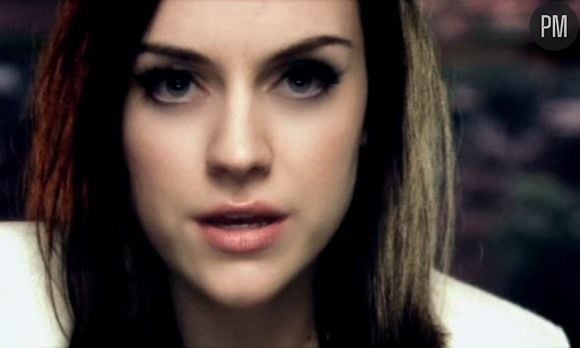 Amy Macdonald dans le clip de "Don't Tell Me That It's Over"