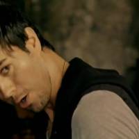 Clip : Enrique Iglesias sample Lionel Richie !