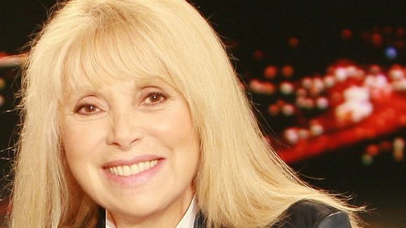 Zahia : Mireille Darc va réaliser un documentaire