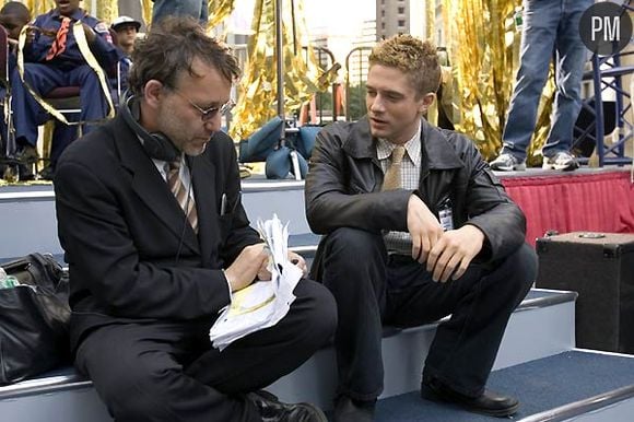 Le réalisateur Sam Raimi et Topher Grace sur le tournage de "Spider-Man 3".