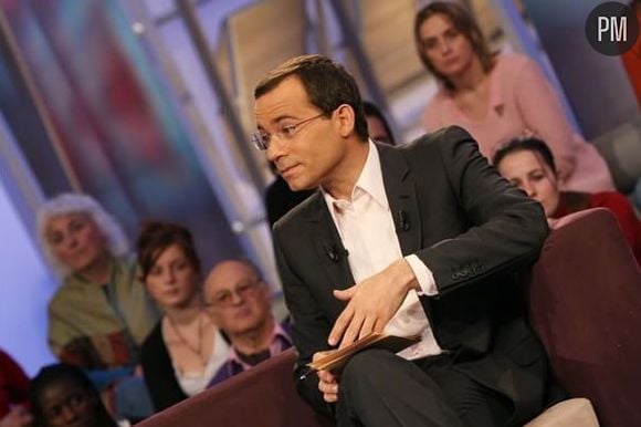 Jean-Luc Delarue présente "Toute une histoire" sur France 2