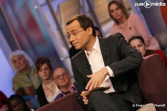 Jean-Luc Delarue présente "Toute une histoire" sur France 2