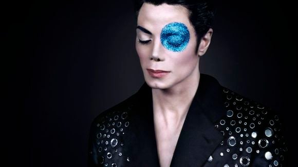 Vente aux enchères : un chapeau de Michael Jackson vendu 17.500 euros !