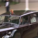 La reine Elizabeth II quitte Buckhingham Palace
