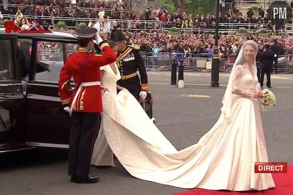 Kate Middleton arrive à l'Abbaye de Westminster