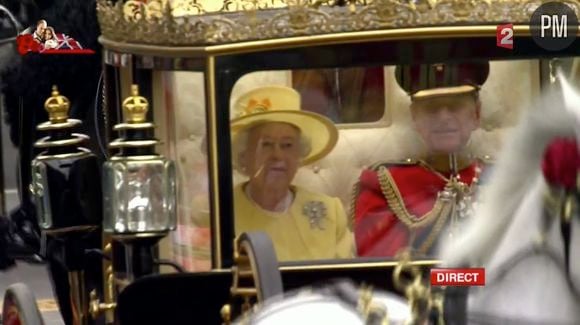 La reine Elizabeth II quitte l'Abbaye de Westminster