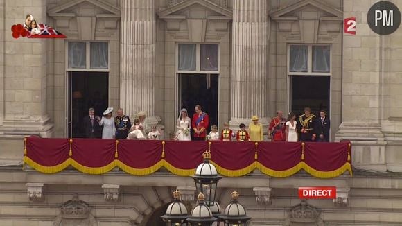 La famille royale sur le balcon de Buckingham