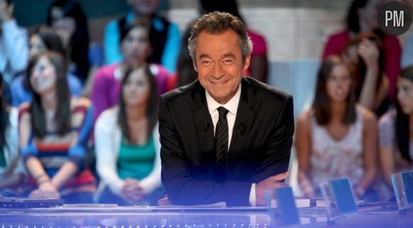 Michel Denisot sur le plateau du "Grand Journal"