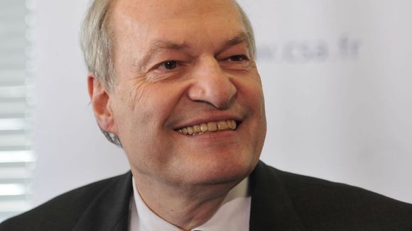 TNT : le président du CSA préconise de retarder le lancement de nouvelles chaînes