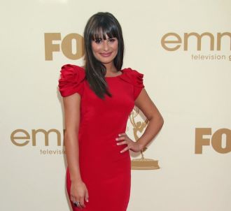 Lea Michele sur le tapis rouge des Emmy Awards 2011