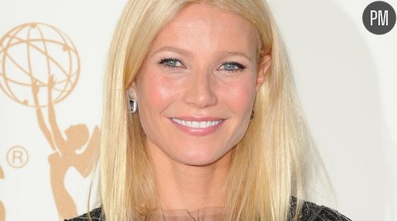 Gwyneth Paltrow sur le tapis rouge des Emmy Awards 2011