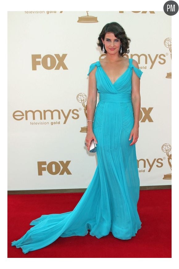 Cobie Smulders sur le tapis rouge des Emmy Awards 2011