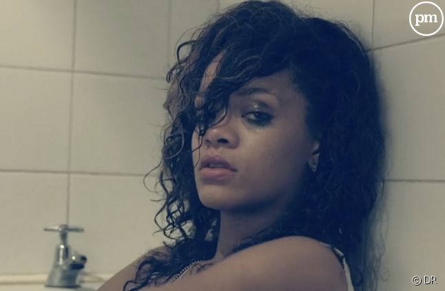 Rihanna dans le clip de "We Found Love"
