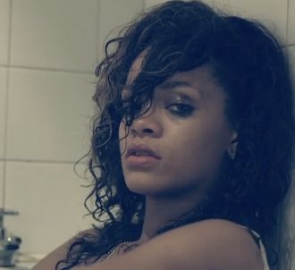 Rihanna dans le clip de 'We Found Love'
