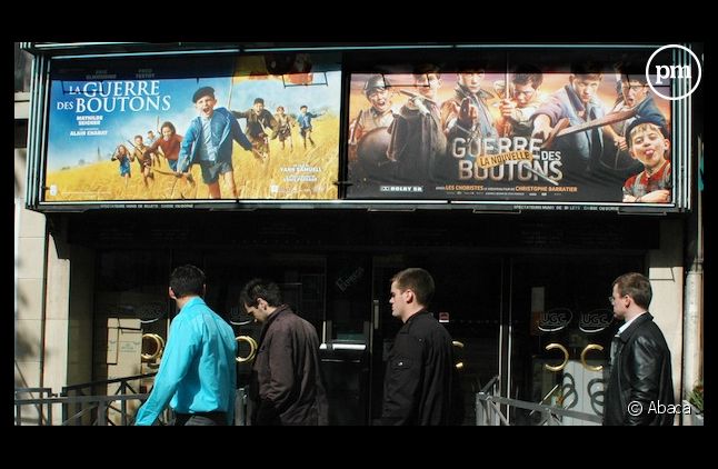 Un cinéma parisien proposant à la fois "La guerre des boutons" et "La nouvelle guerre des boutons"