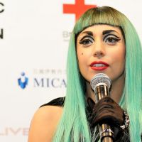 Une ancienne assistante de Lady Gaga attaque la chanteuse